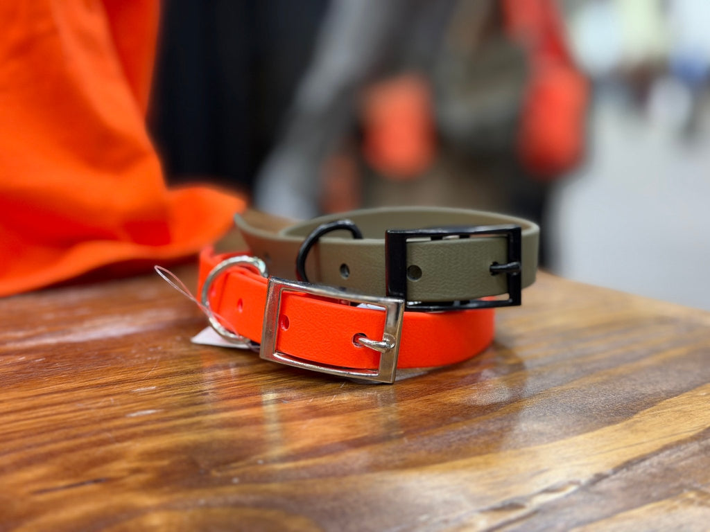 3/4 in Flat Collars olive drab with black hardware and orange with nickel - Ulti - Mutt Toys