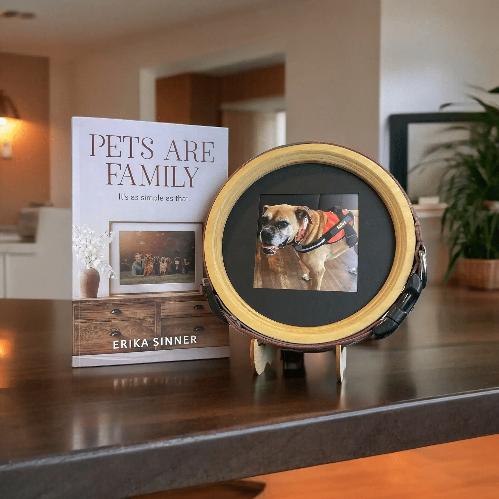 Honor Your Loved One Bundle | Memorial Frame & “Pets Are Family” Book - Ulti - Mutt Toys