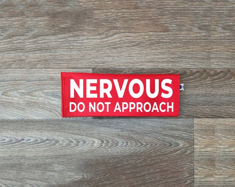 Nervous - Do Not Approach Leash Sleeve - Ulti-Mutt Toys