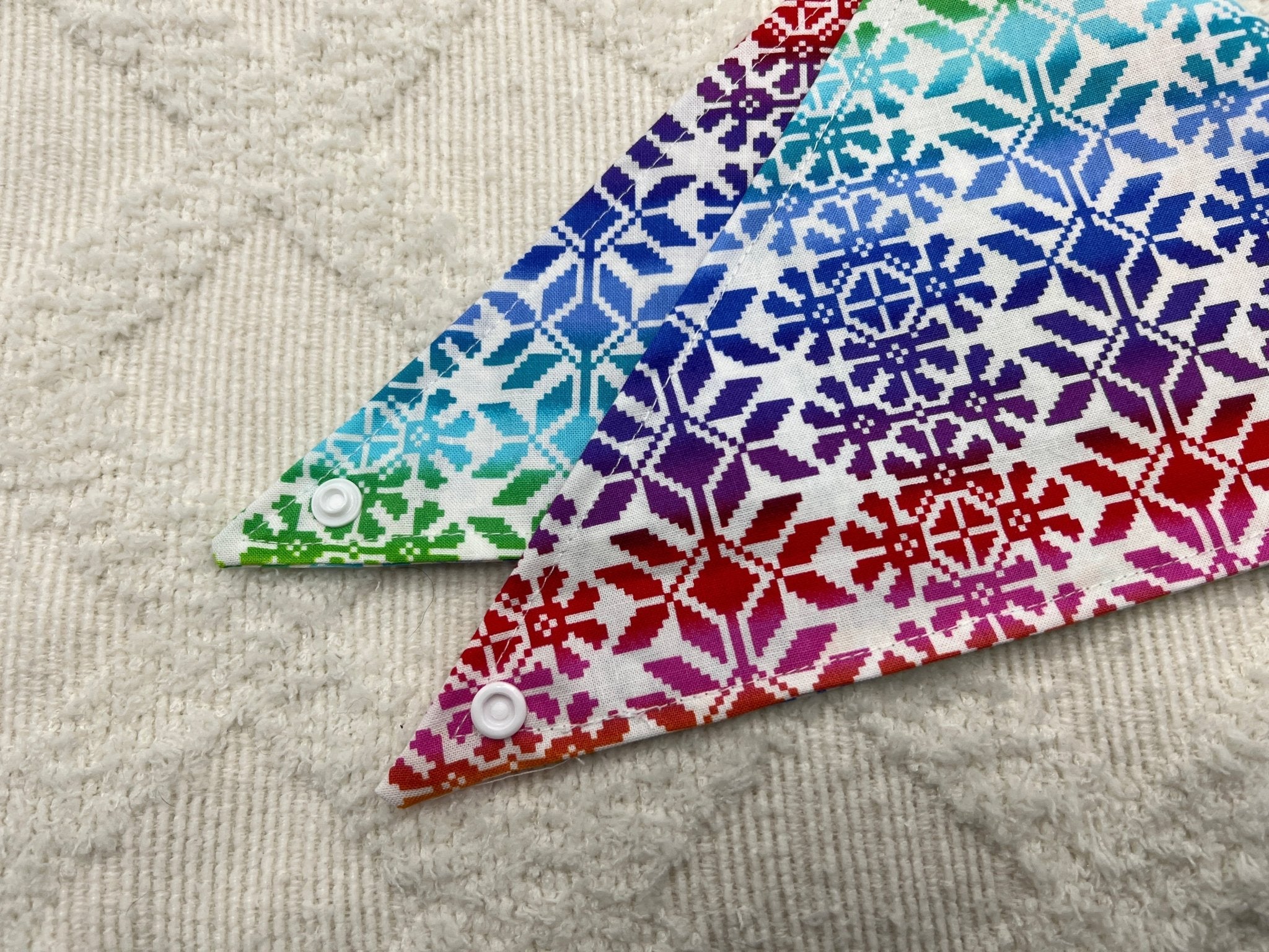 Rainbow Snowflake Sweater Bandana - Ulti-Mutt Toys