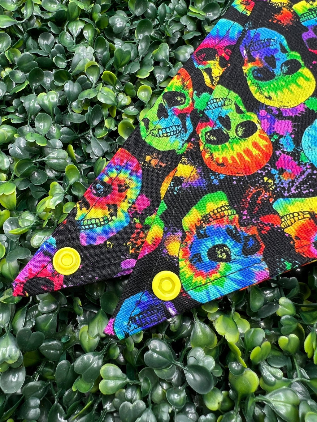 Tie Dye Skulls Bandana - Ulti-Mutt Toys