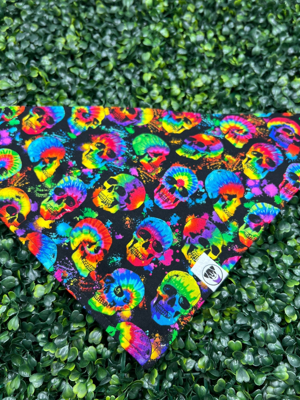 Tie Dye Skulls Bandana - Ulti-Mutt Toys